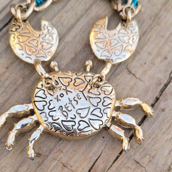RARE Betsey Johnson Crab Necklace 🦀 - Picture 8 of 9